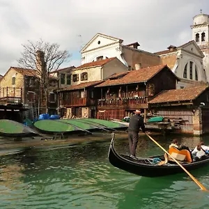 Renato House , Venice Italy