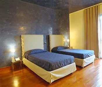 Albatros Hotel Syracuse 4*,