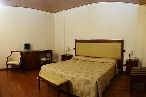 Albatros Hotel Syracuse 4*,
